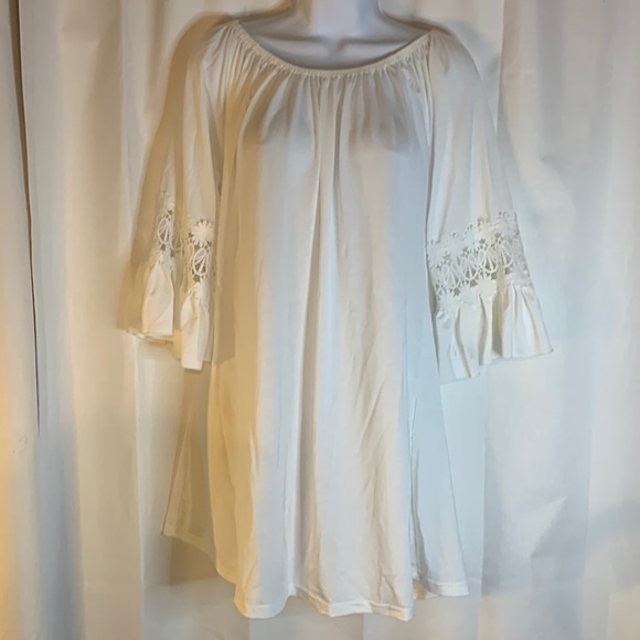 WinWin Tops - 3/$20 Win Win L-XL Tunic Top